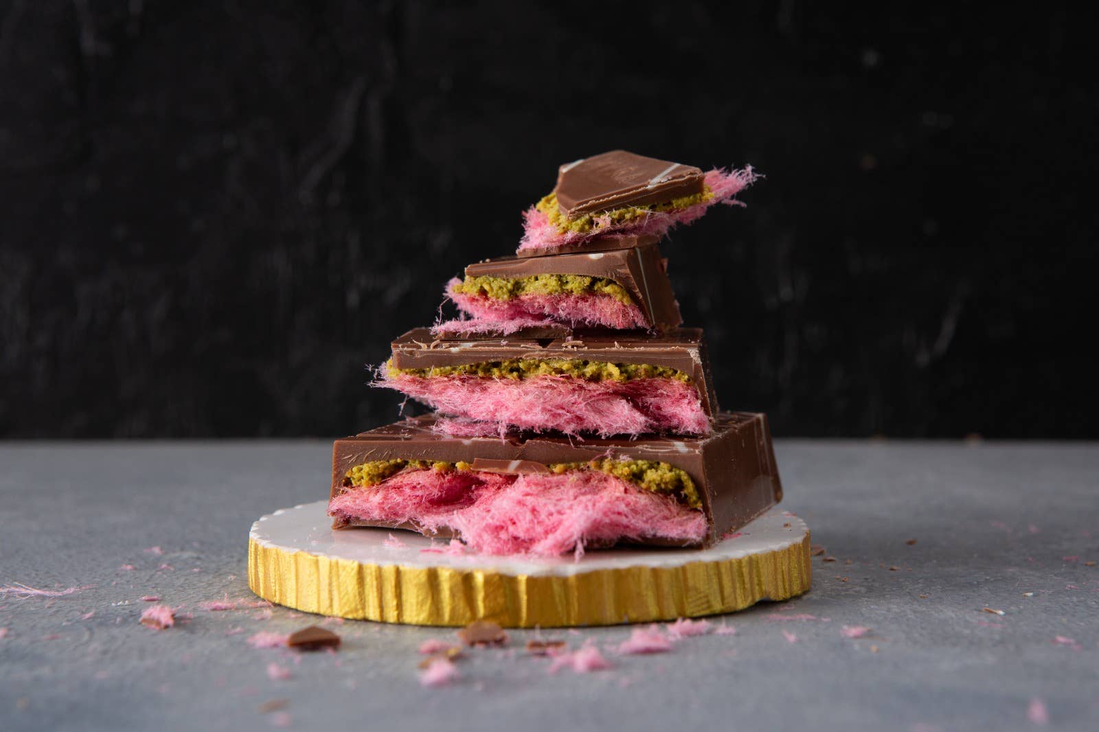 Viral Angel Hair Dubai Chocolate Bar - Pink Cotton Candy