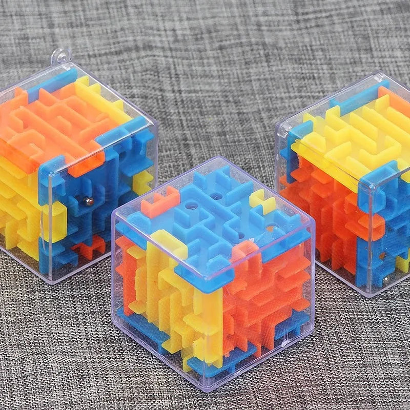 Mini 3D Maze Cube – Six-Sided Rolling Ball Puzzle Toy