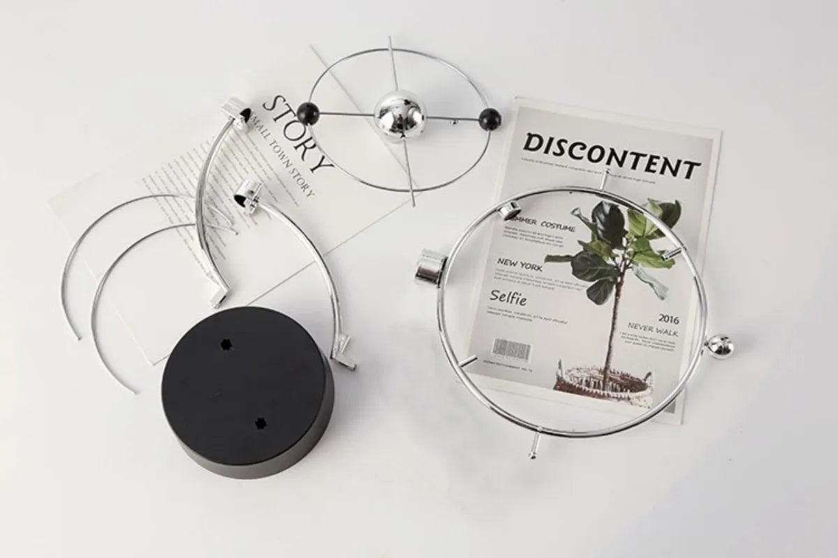 Celestial Orbital Desk Ornament – Galaxy Perpetual Motion Kinetic Sculpture